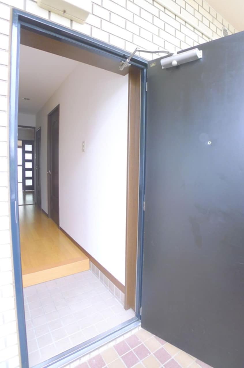 玄関 第２フラワーシャトー