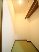 収納 ロマ－ナ壱番館