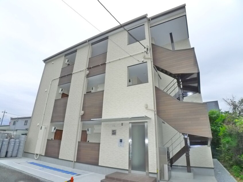 外観写真 トレフル三郷中央