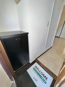 玄関 メゾネットカメリア