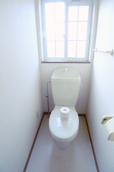 トイレ サニ－ビレッジ１番館