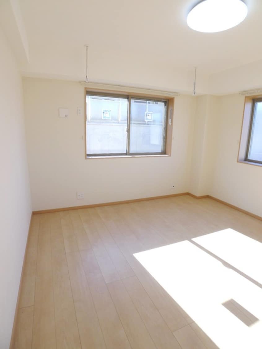 居室 ショコラ・ノワール