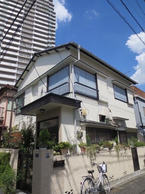 平岩荘