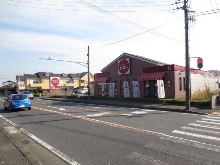 ガスト東海大学前店(その他飲食（ファミレスなど）)まで792m Ｉ・Ｓハイム