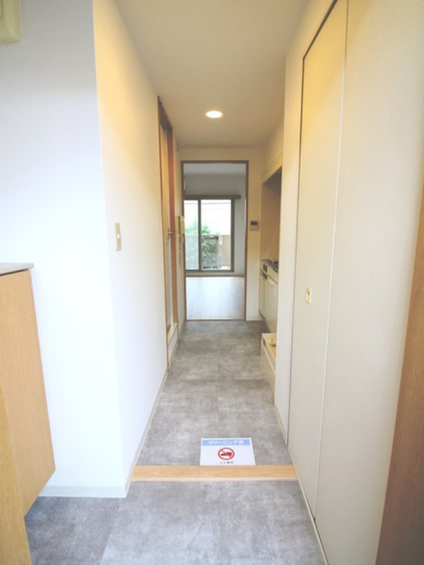 玄関 ミレニアム北浦和