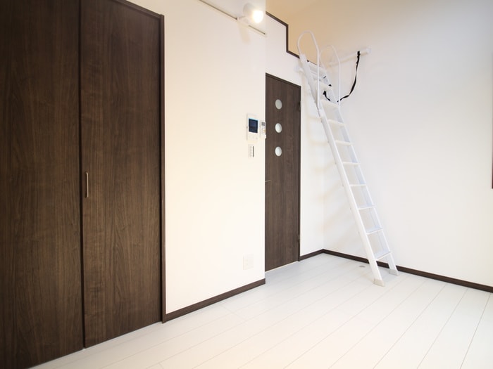 居室 レイディアンス東山田