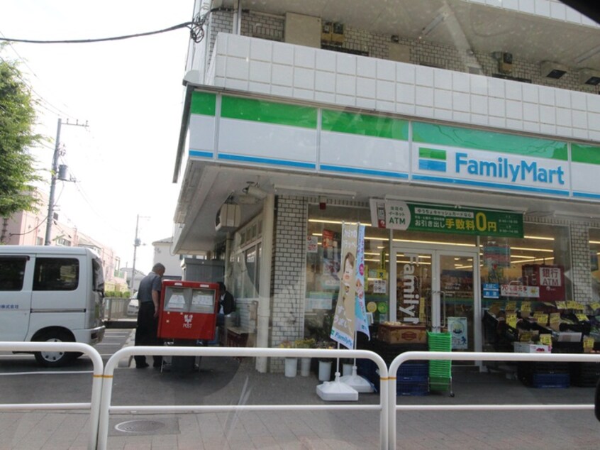 ファミリーマート 桜丘三丁目店(コンビニ)まで187m T′s garden CHITOSE FUNABASHI