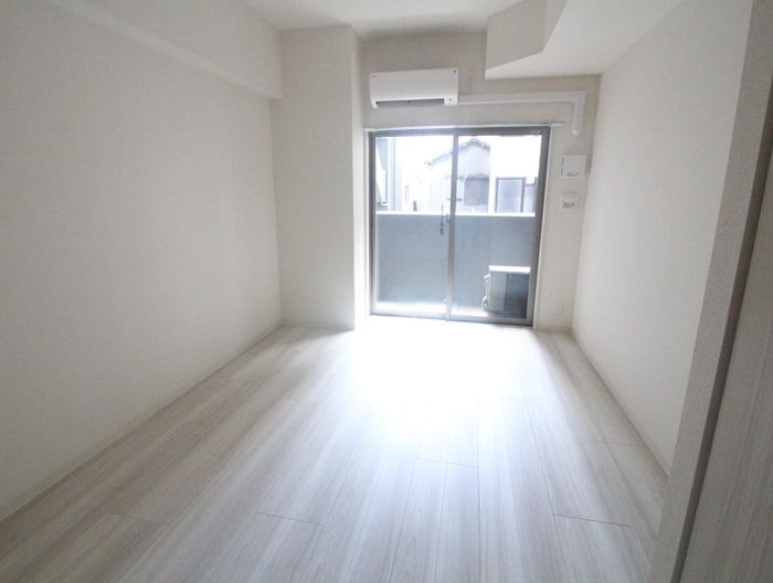 居室 ﾌﾟﾚｻﾝｽﾌﾞﾙｰﾑ浅草