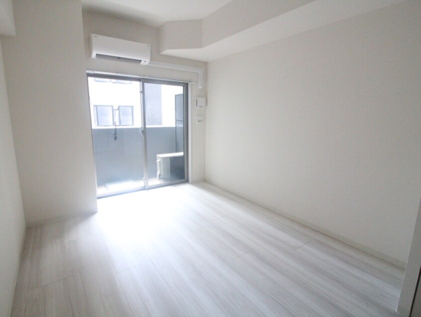 居室 ﾌﾟﾚｻﾝｽﾌﾞﾙｰﾑ浅草