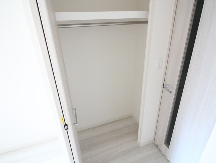 収納 ﾌﾟﾚｻﾝｽﾌﾞﾙｰﾑ浅草