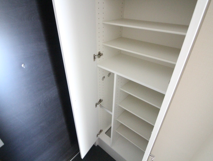 靴箱 ﾌﾟﾚｻﾝｽﾌﾞﾙｰﾑ浅草