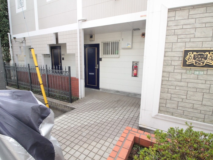 エントランス部分 リューズハイムＡ館