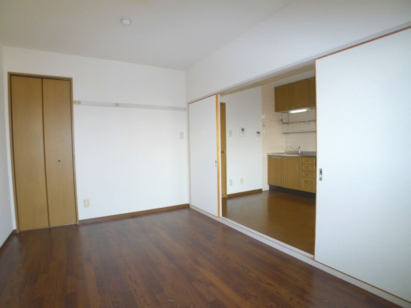 居室 メゾン・フラワ－ヒル