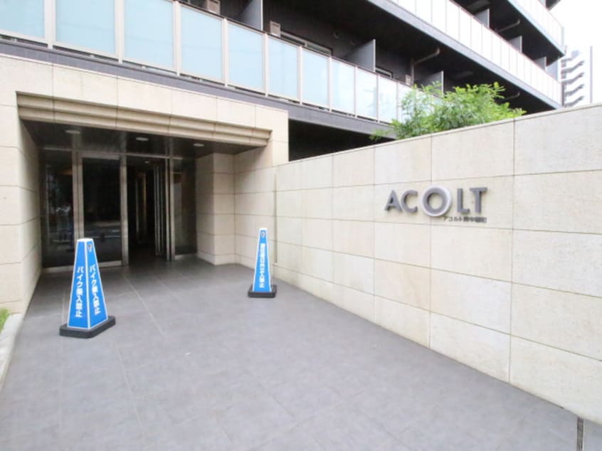 エントランス部分 ＡＣＯＬＴ府中緑町