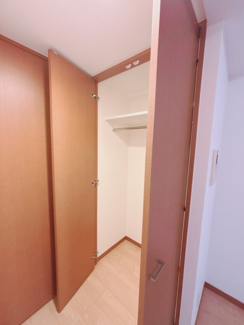 収納 ＡＣＯＬＴ府中緑町