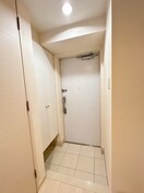 玄関 ＡＣＯＬＴ府中緑町