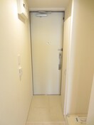 玄関 リブリ・リヴェール鎌倉