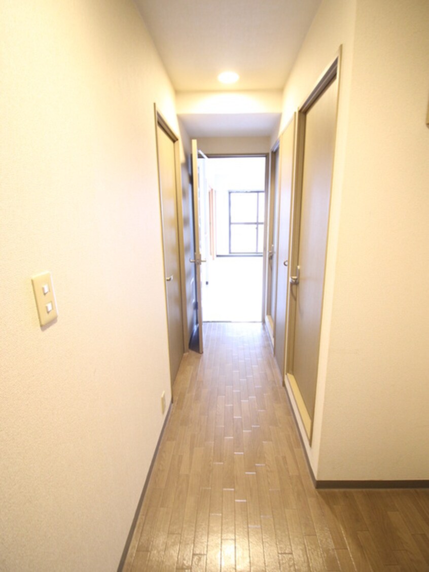 廊下 ステーションプラザ２
