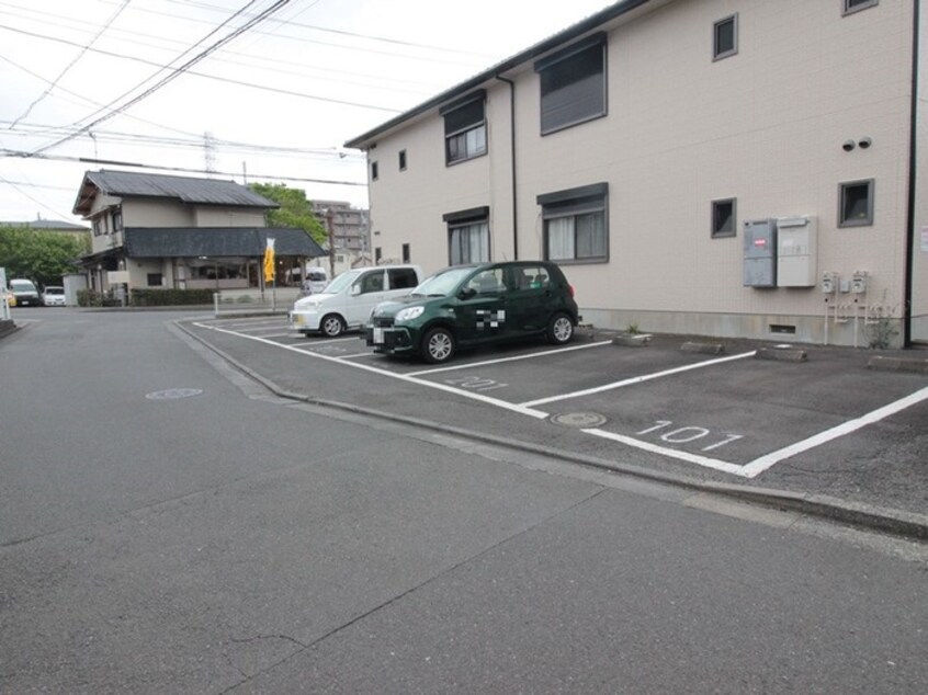 駐車場 ボナ－ルＣ