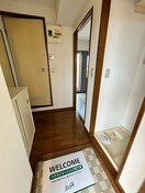 廊下 サンネストひばり