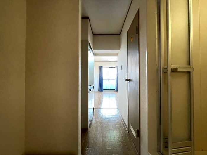 居室 ベルトゥリ－ハイツ