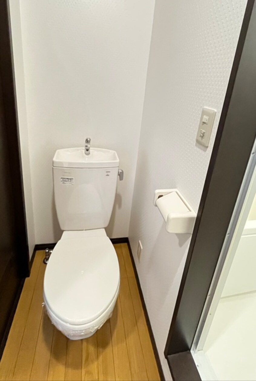 トイレ ＰＬＵＳ　ＨＯＵＳＥ