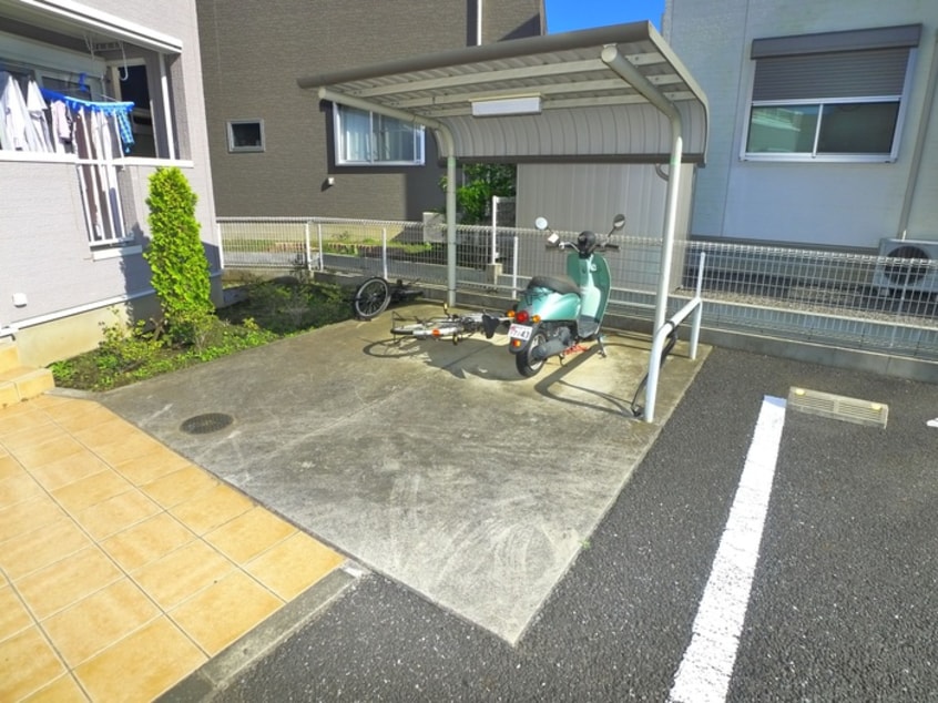 駐輪場 ベルソレイユ