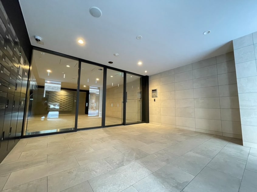 エントランス部分 プライマルフロント菊川