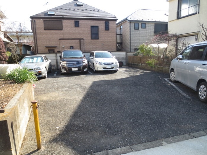 駐車場 リバーサイド菊野台