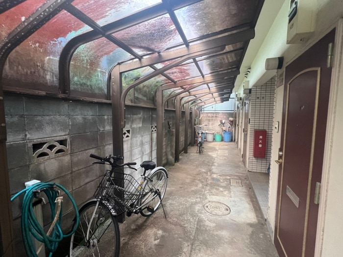 駐輪場 モンジュ榎本