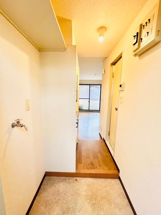 玄関 モンジュ榎本