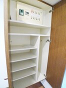 靴箱 エスペランサ白子壱番館