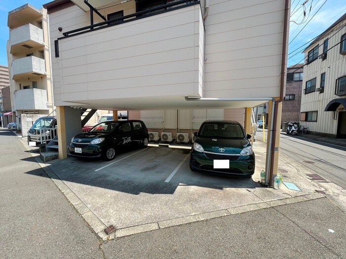 駐車場 ハイツ村上