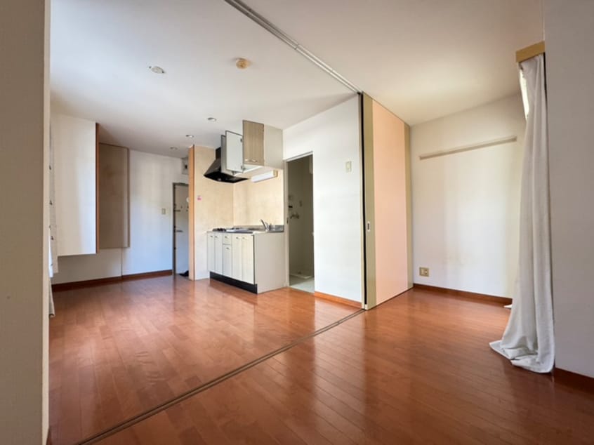 居室 ヴィッラ・オペラ