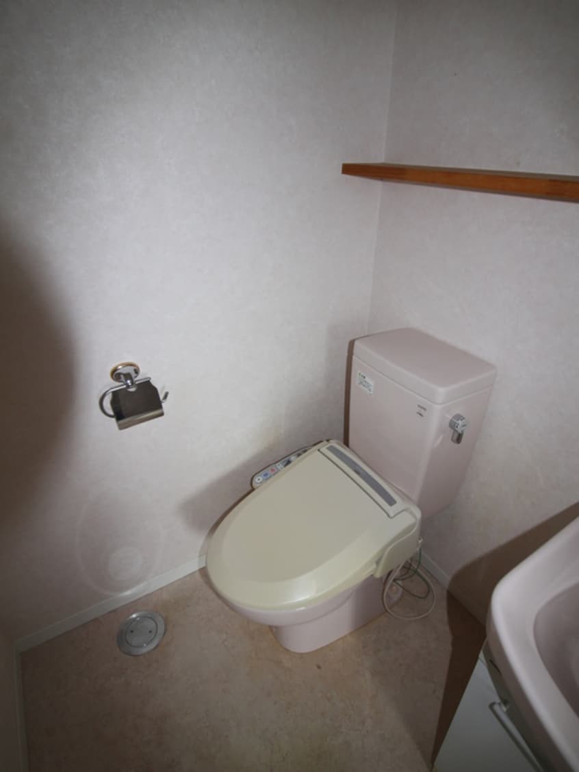 トイレ ヴィッラ・オペラ