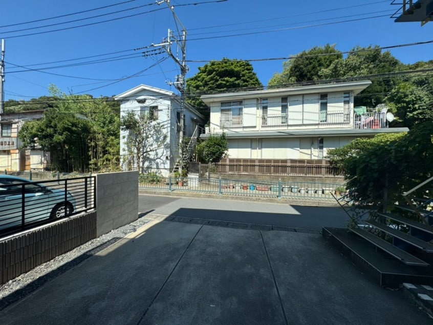 室内からの展望 ヴィッラ・オペラ