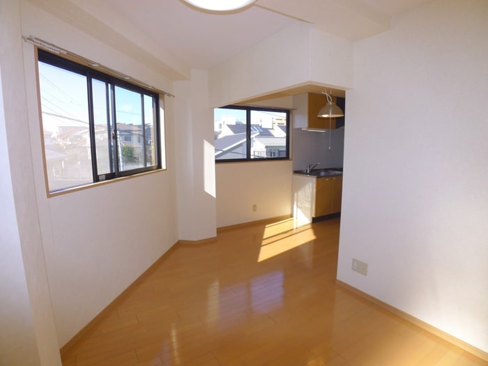 居室 ルロワ津田沼