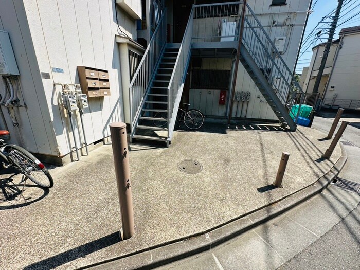 エントランス部分 シムラハイツ