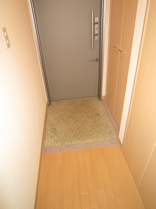玄関 グリ－ンヒル橋本Ｆ