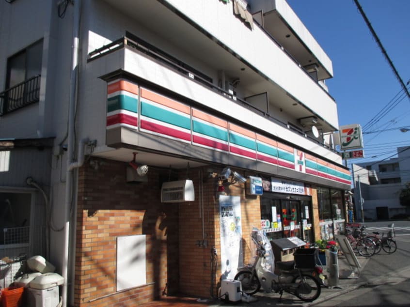 セブンイレブン(コンビニ)まで330m 富士見ハイツ