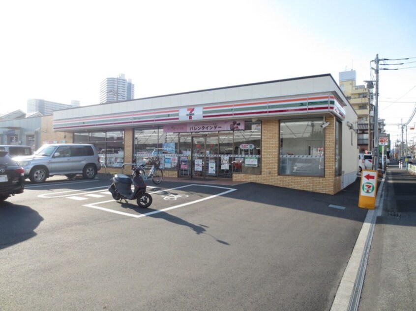 セブンイレブン(コンビニ)まで253m アビタシオン原