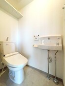 トイレ プレシャスイ－スト