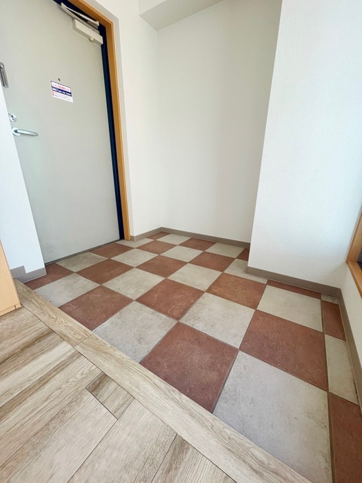 玄関 プレシャスイ－スト