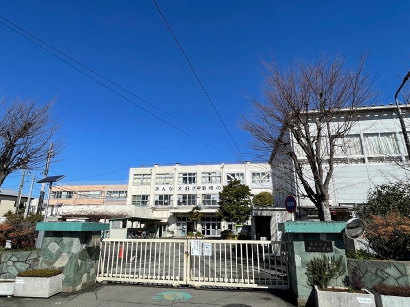 瀬崎小学校(小学校)まで360m プロスペ－ル谷塚壱番館