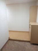 玄関 ラトゥ－ルレジュモ－