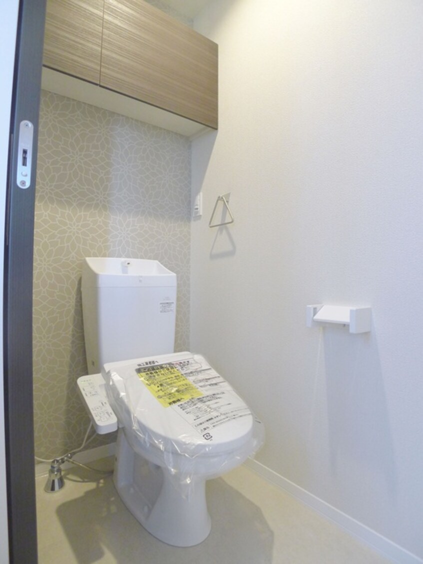 トイレ 南千住５丁目シャーメゾン