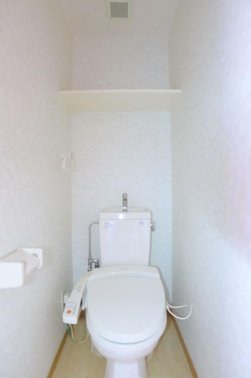 トイレ I・Sビル