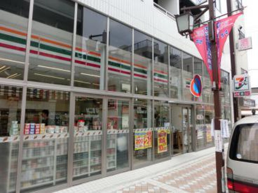 セブンイレブン横浜藤棚商店街店(コンビニ)まで222m ミハス西横浜
