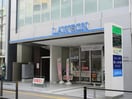 ローソン(コンビニ)まで400m ドエルＪＳＫ