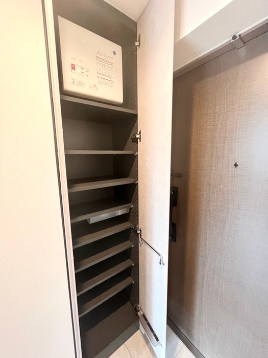 靴箱 シーズンフラッツ新御徒町